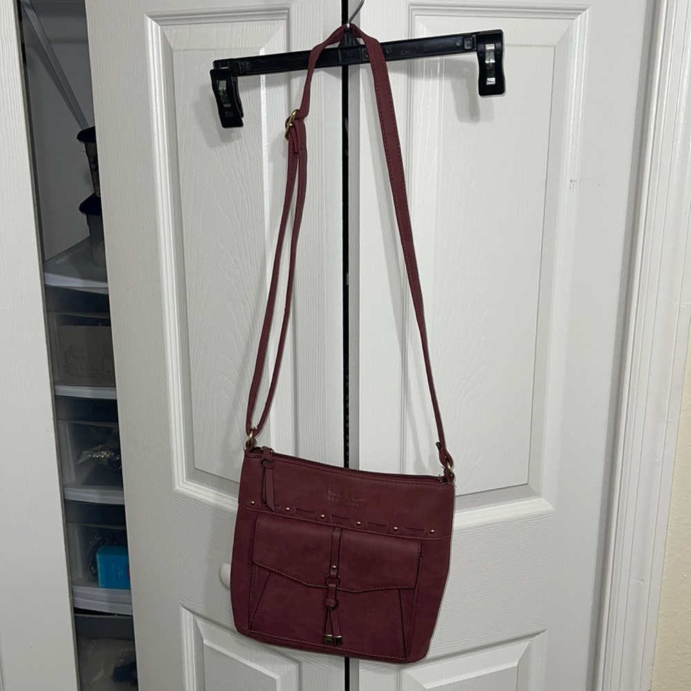Nicole Miller NEW YORK One Size Crossbody Purse More Of A Burgundy In Color